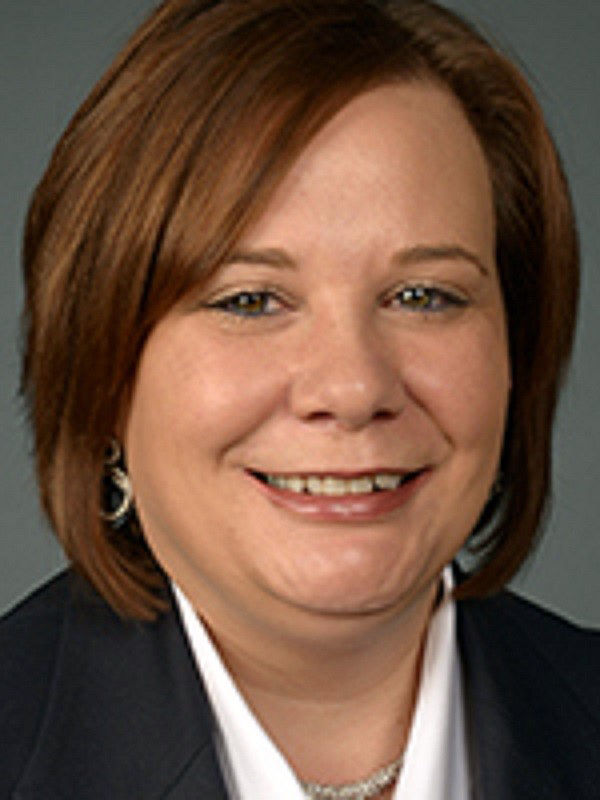 Jennifer Thatcher headshot